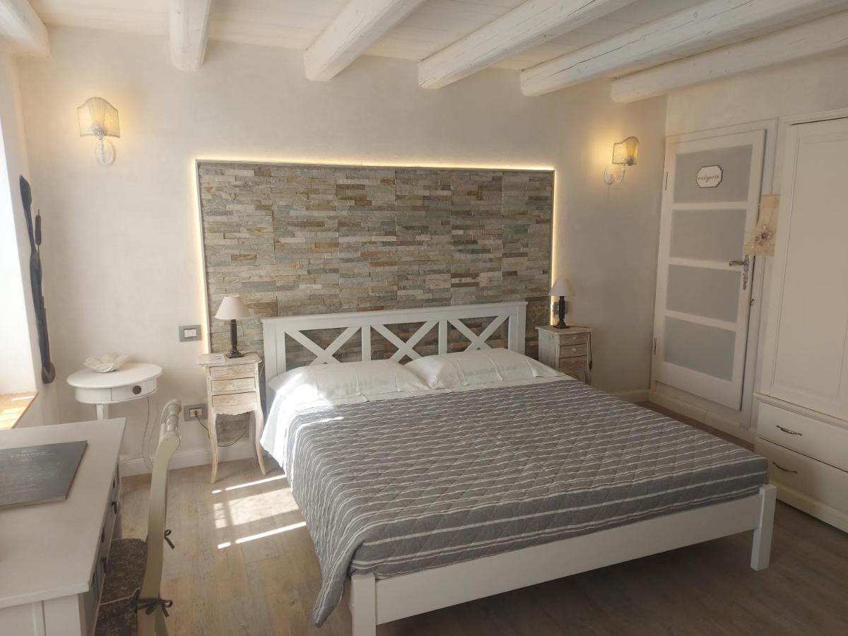 B&B Corte Colli Antichi Sona Exterior photo