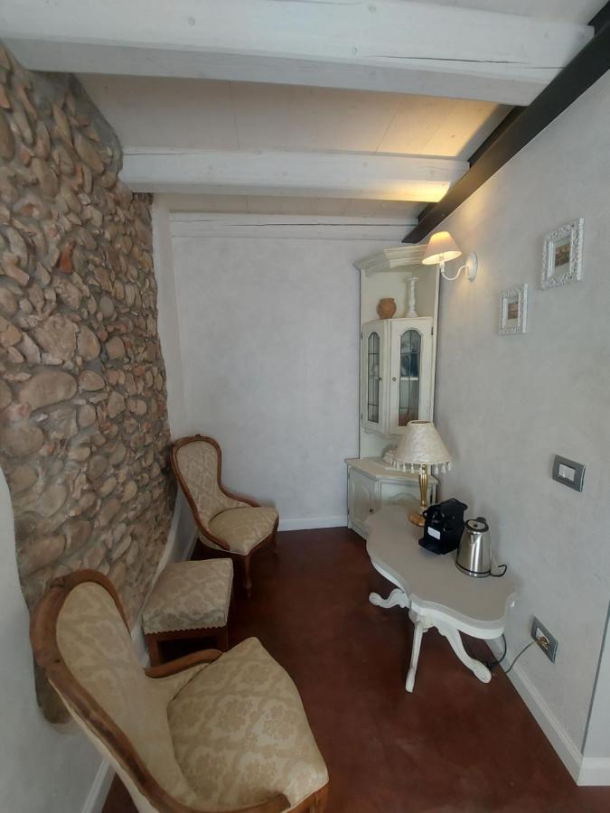 B&B Corte Colli Antichi Sona Exterior photo