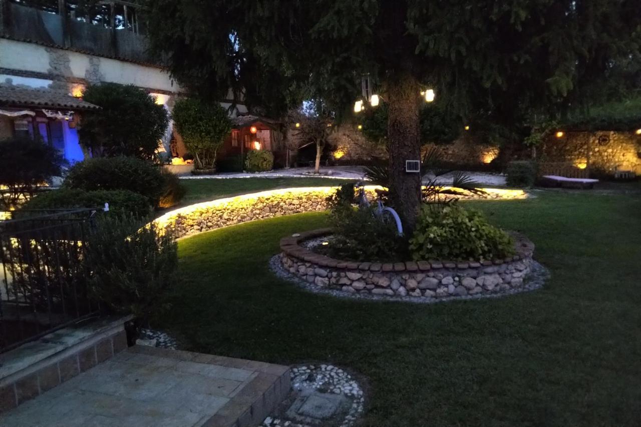 B&B Corte Colli Antichi Sona Exterior photo
