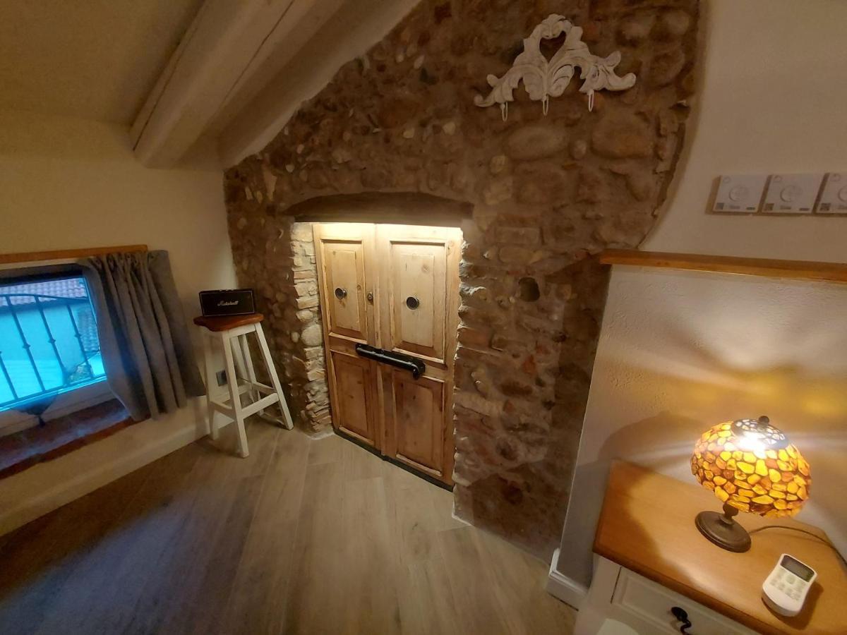 B&B Corte Colli Antichi Sona Exterior photo