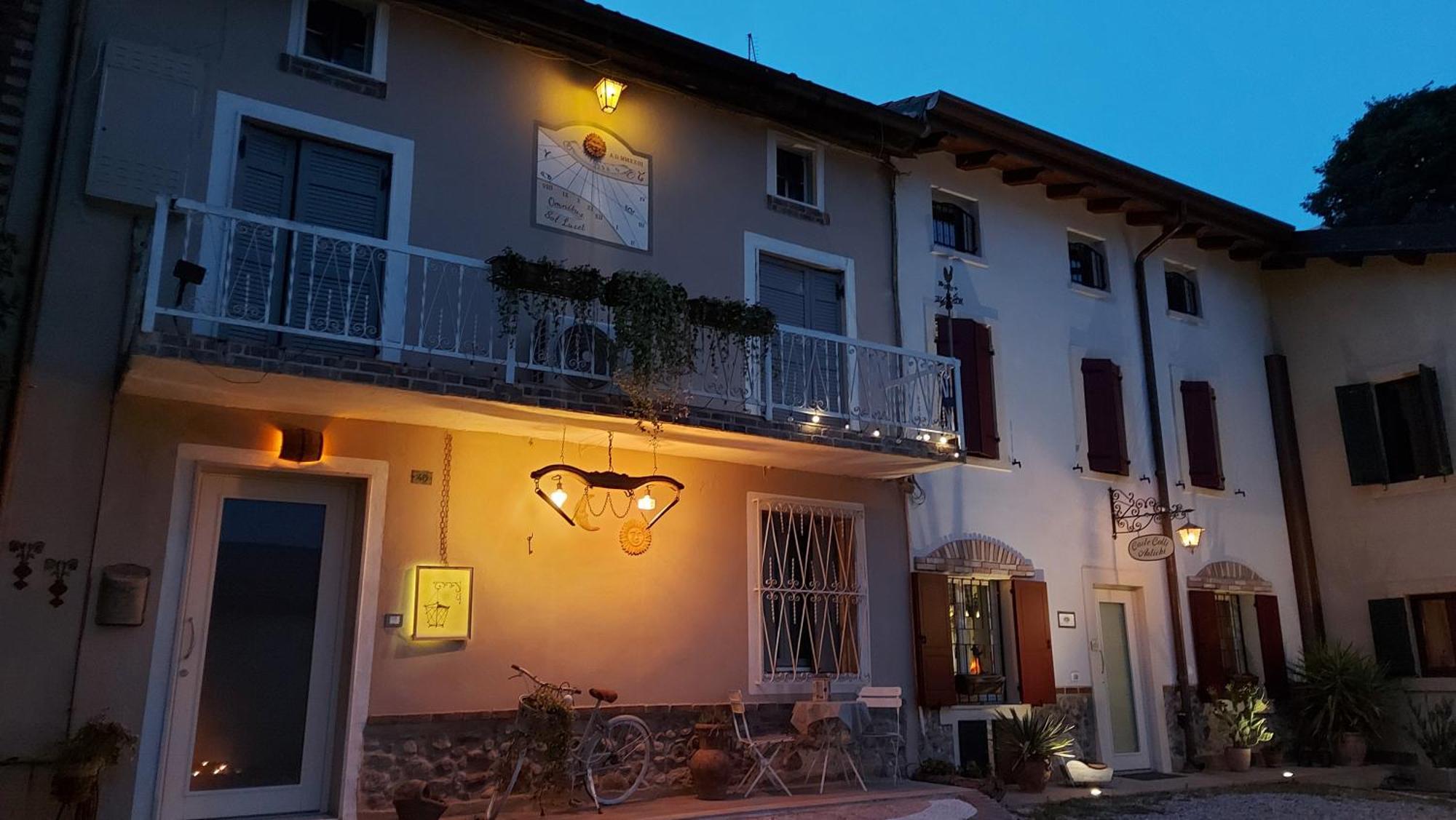 B&B Corte Colli Antichi Sona Exterior photo